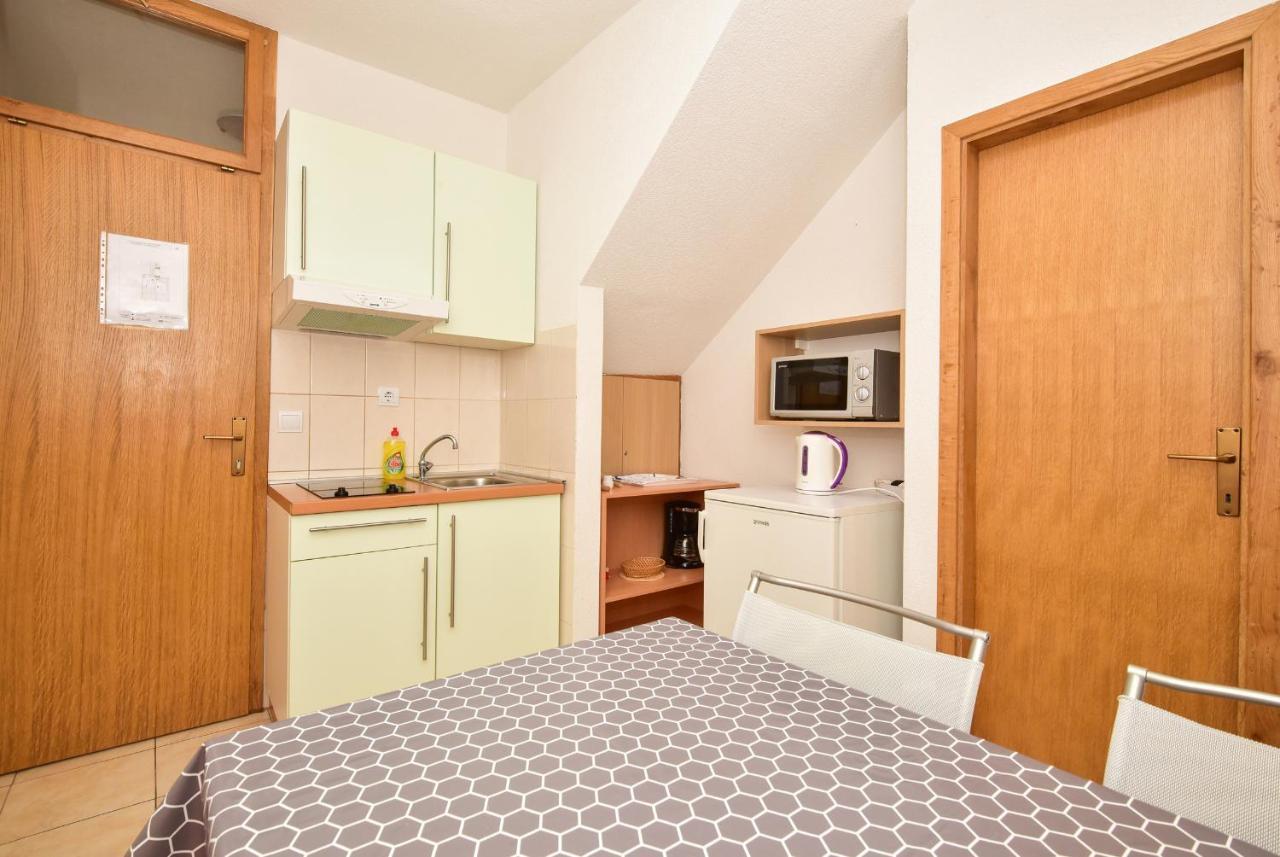 Apartmani Mate Makarska Exterior foto