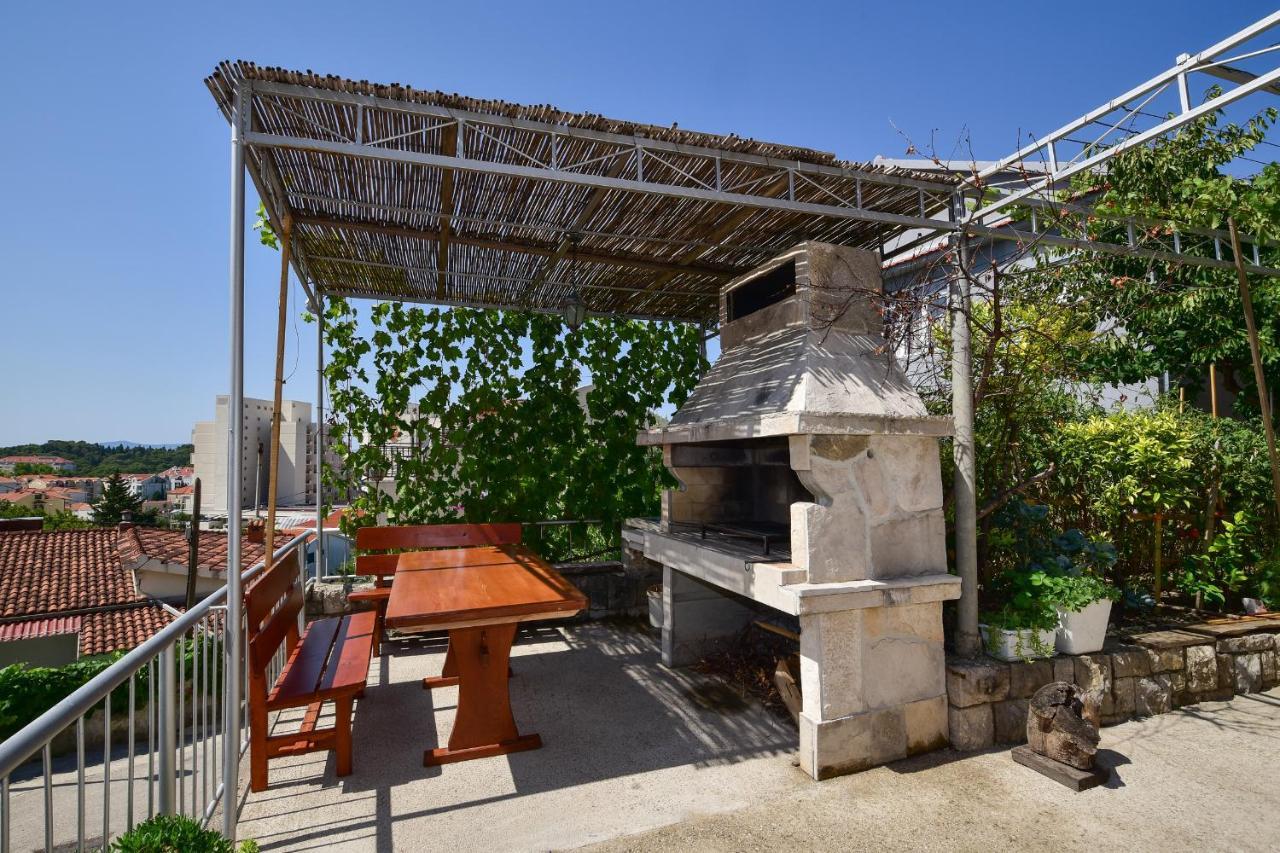 Apartmani Mate Makarska Exterior foto