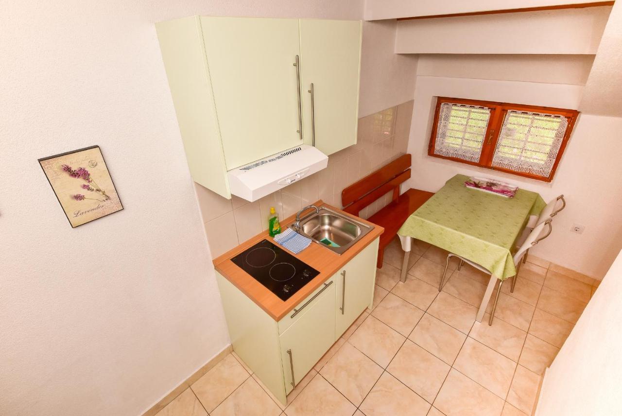 Apartmani Mate Makarska Exterior foto
