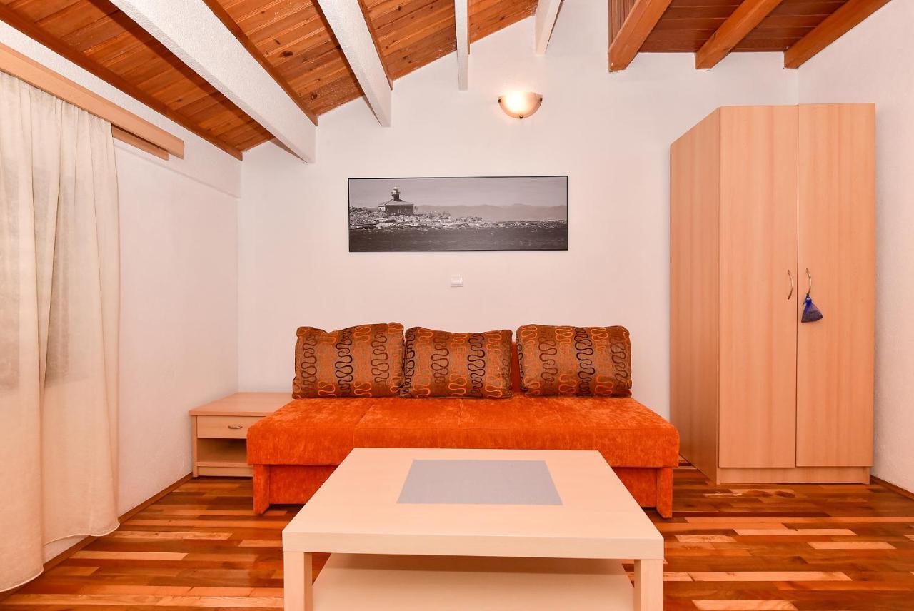 Apartmani Mate Makarska Exterior foto